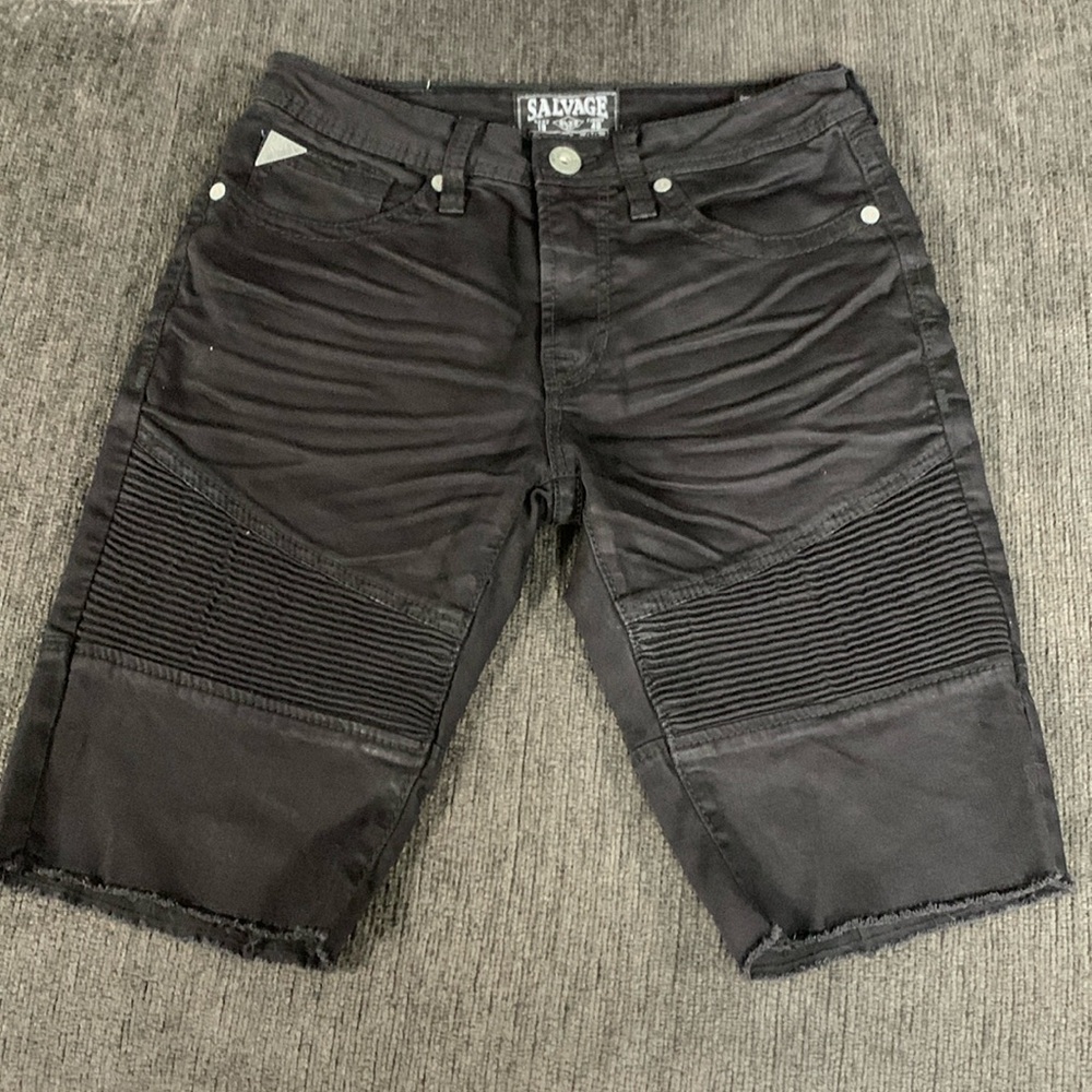 Salvage The Buckle Shorts Size 32